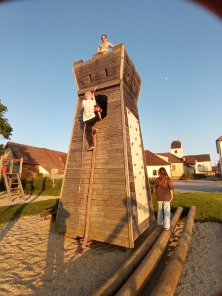 20230530_200242-Klein